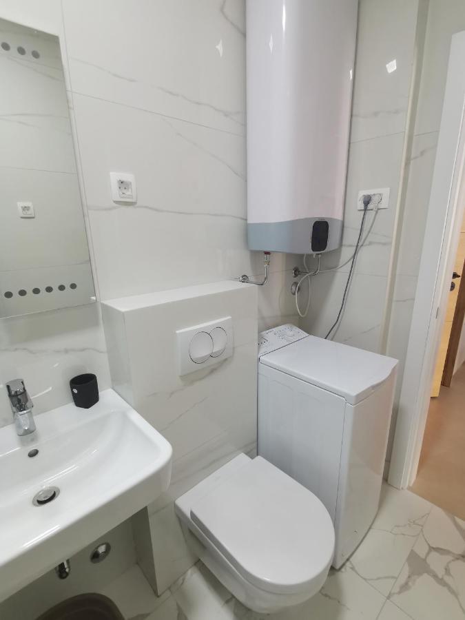 Apartments Lora Zmajeva, 7 Μπούντβα Εξωτερικό φωτογραφία