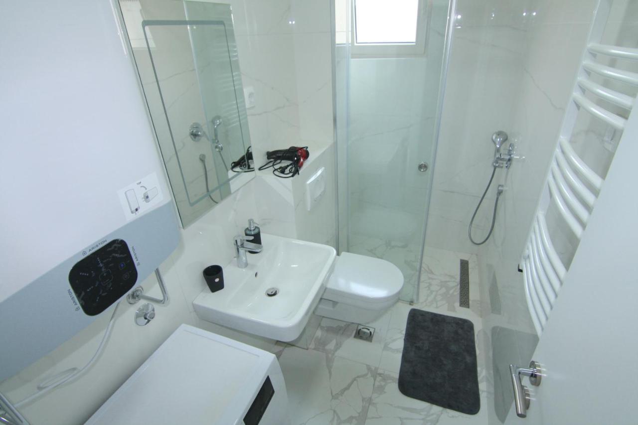 Apartments Lora Zmajeva, 7 Μπούντβα Εξωτερικό φωτογραφία