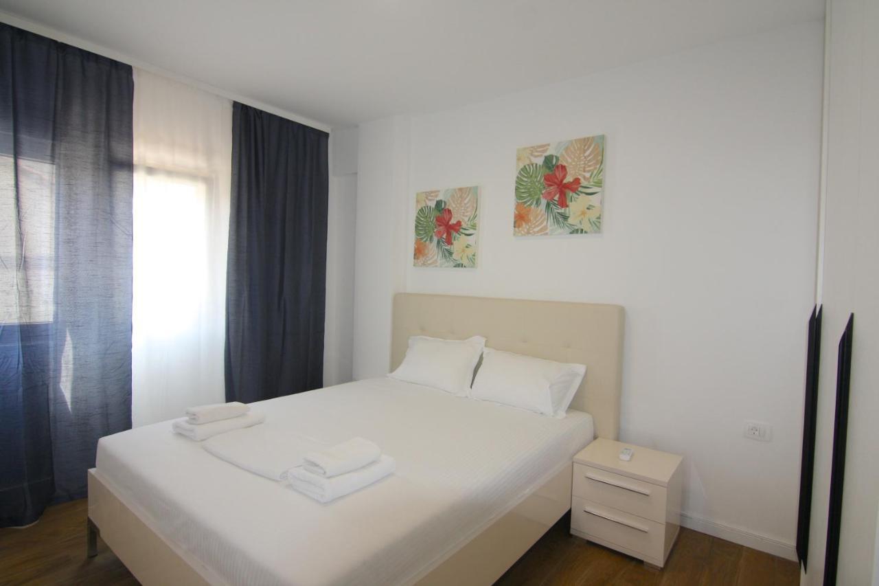 Apartments Lora Zmajeva, 7 Μπούντβα Εξωτερικό φωτογραφία