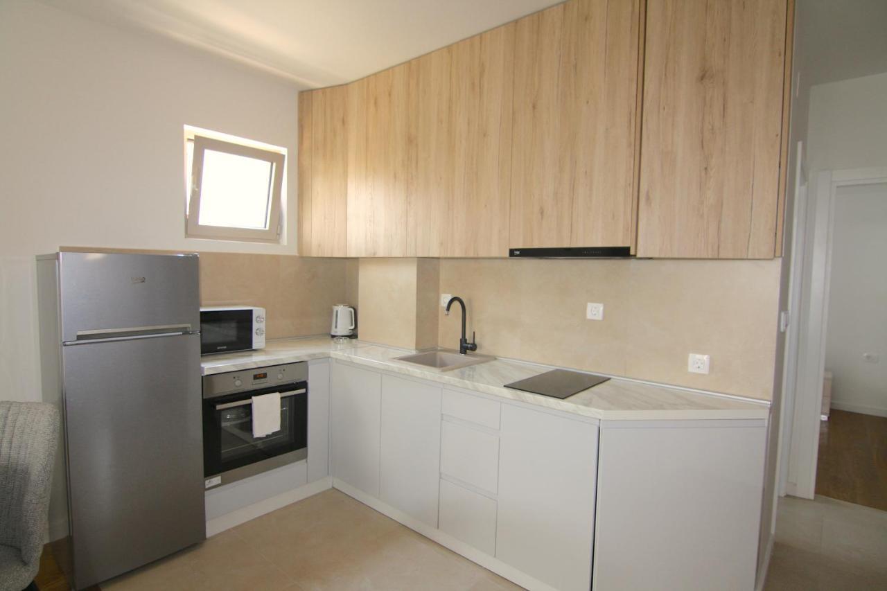 Apartments Lora Zmajeva, 7 Μπούντβα Εξωτερικό φωτογραφία
