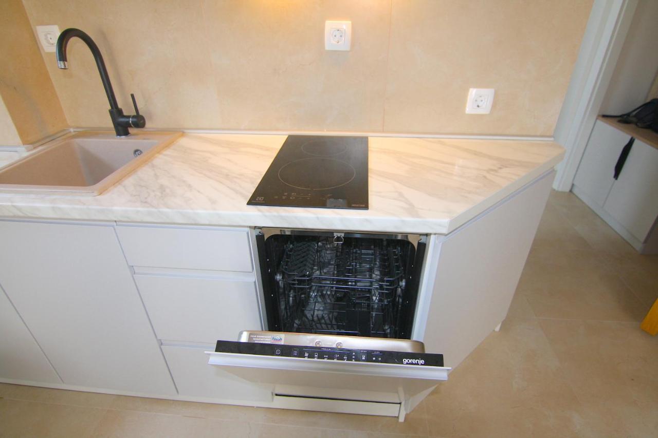 Apartments Lora Zmajeva, 7 Μπούντβα Εξωτερικό φωτογραφία