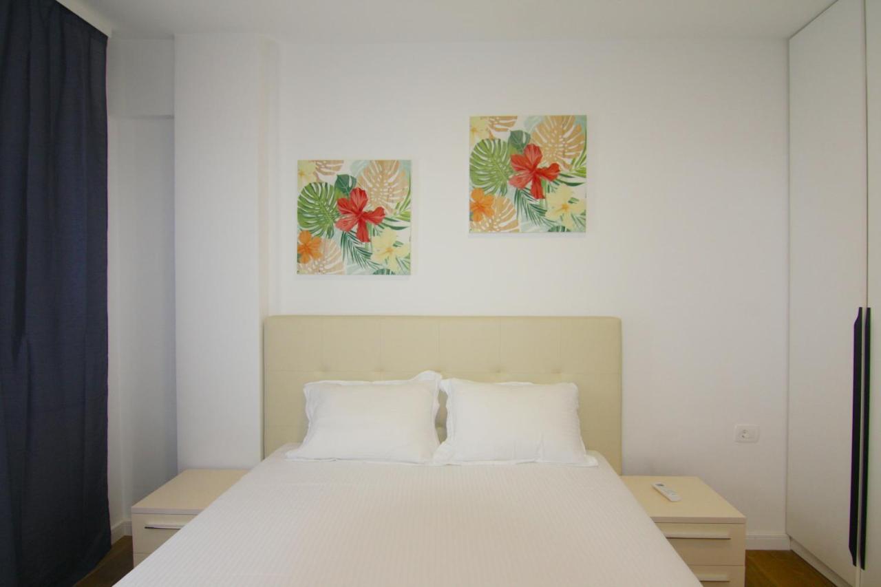 Apartments Lora Zmajeva, 7 Μπούντβα Εξωτερικό φωτογραφία