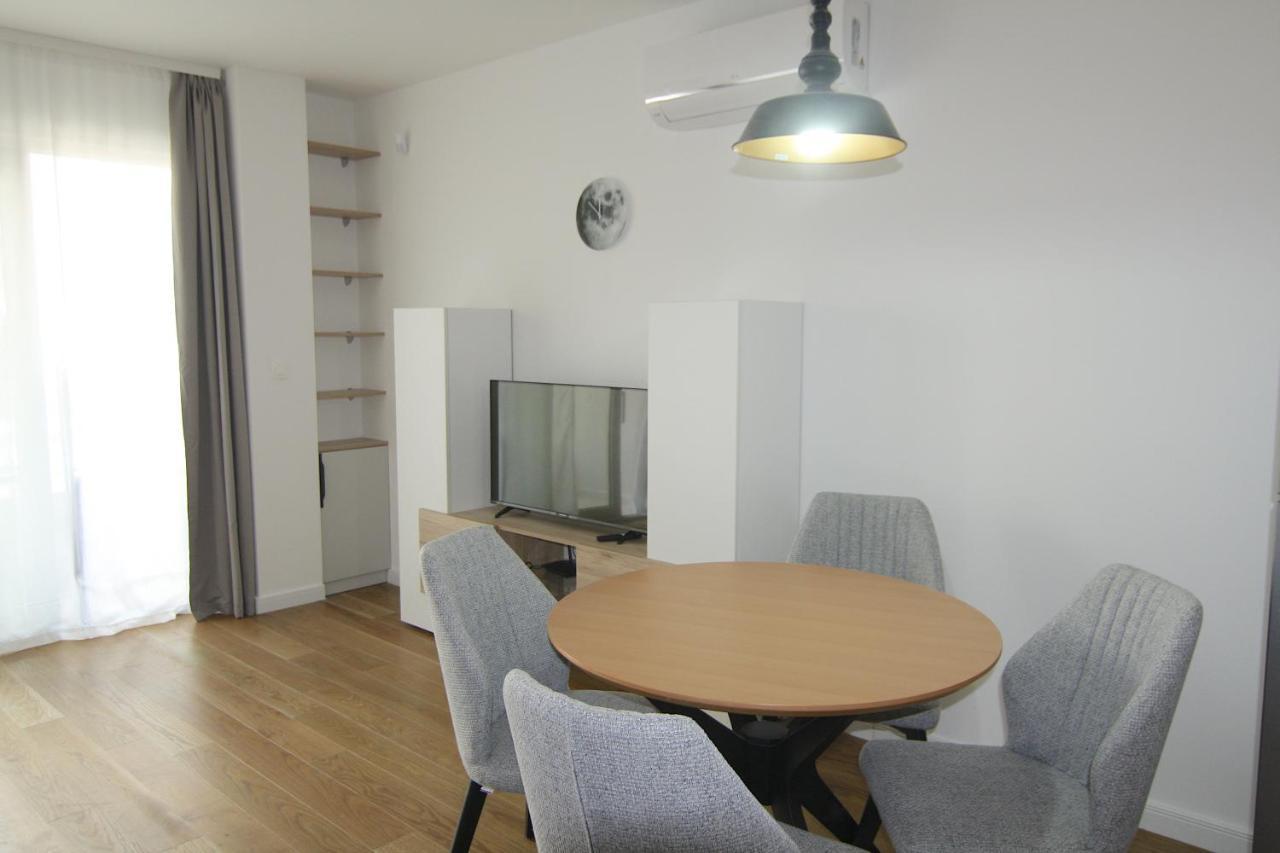 Apartments Lora Zmajeva, 7 Μπούντβα Εξωτερικό φωτογραφία