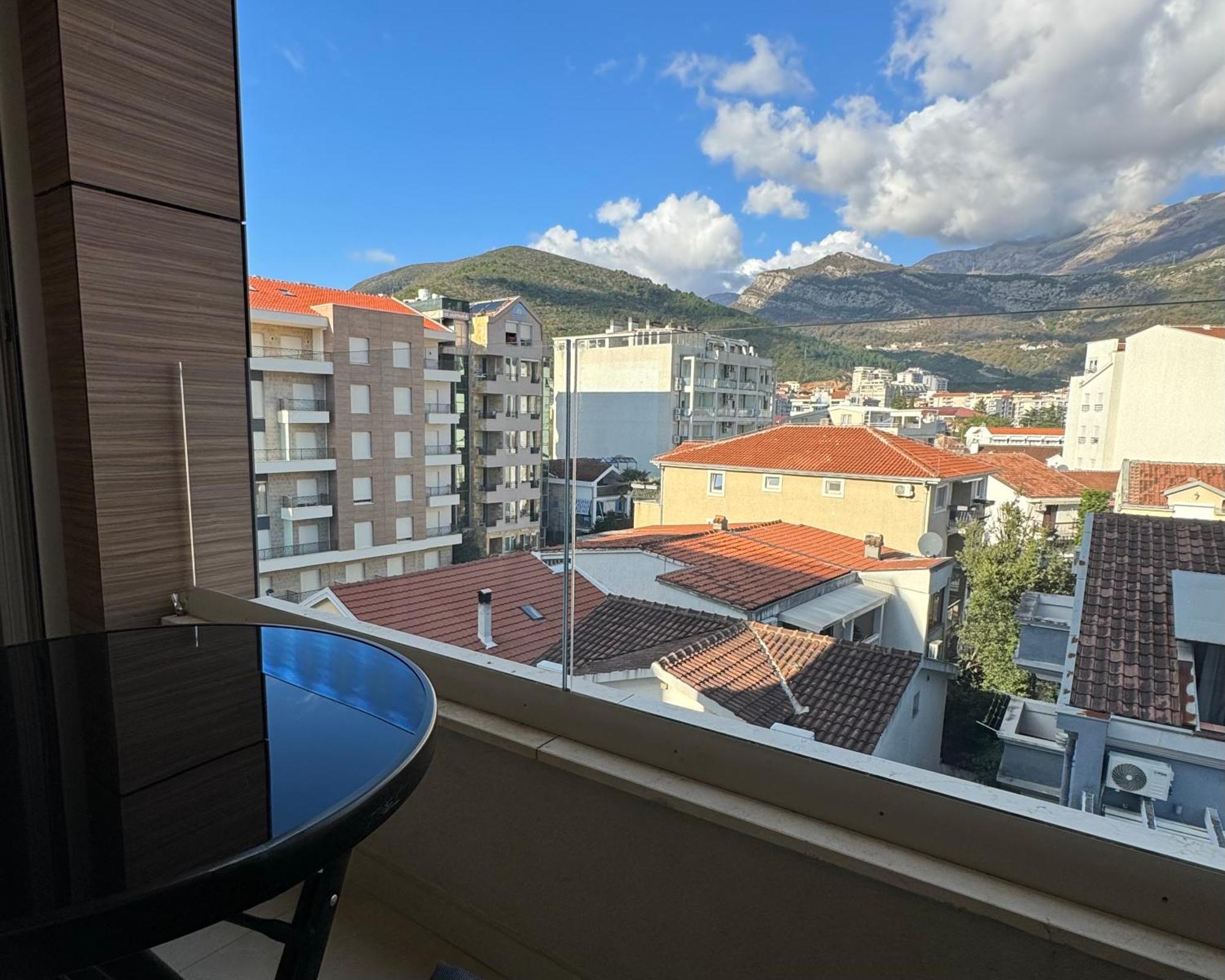 Apartments Lora Zmajeva, 7 Μπούντβα Εξωτερικό φωτογραφία